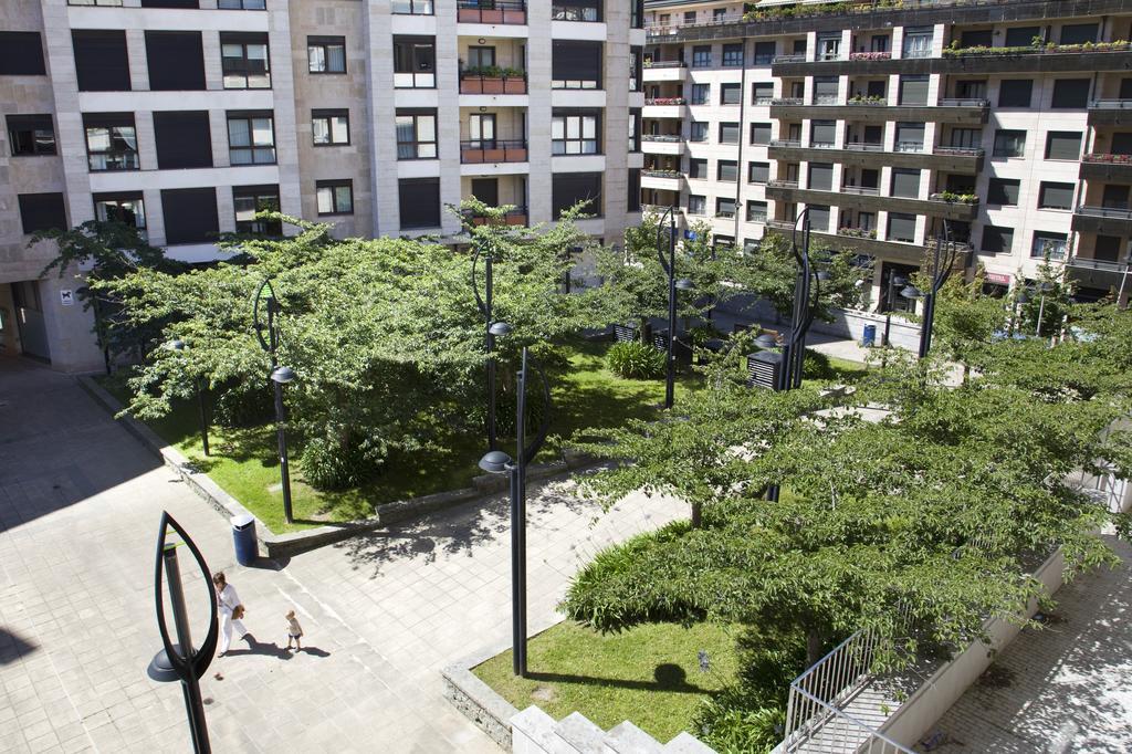 Pension T5 Donostia Suites Сан-Себастьян Экстерьер фото